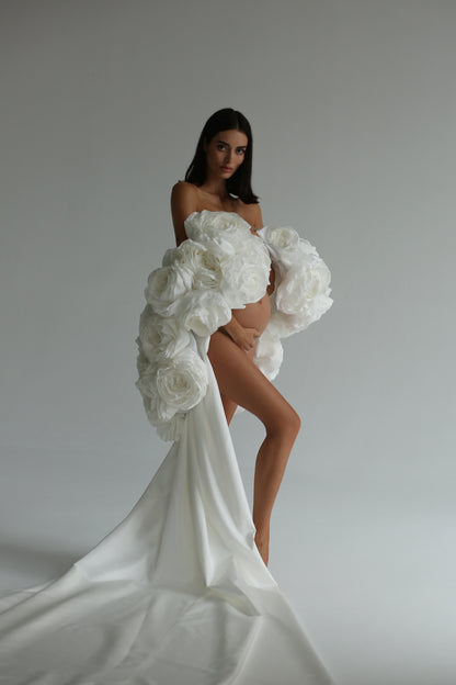 Aurora White