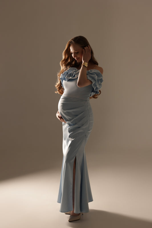 Una  Blue