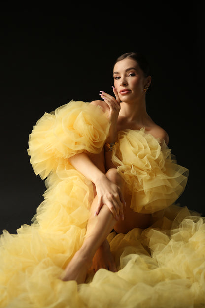 Veronika Yellow